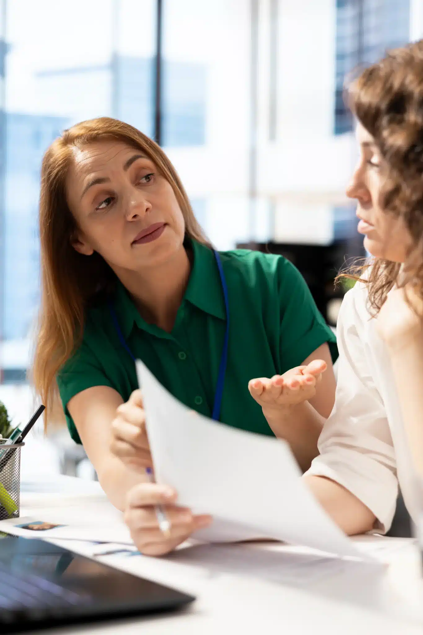 hr-professionals-brainstorming