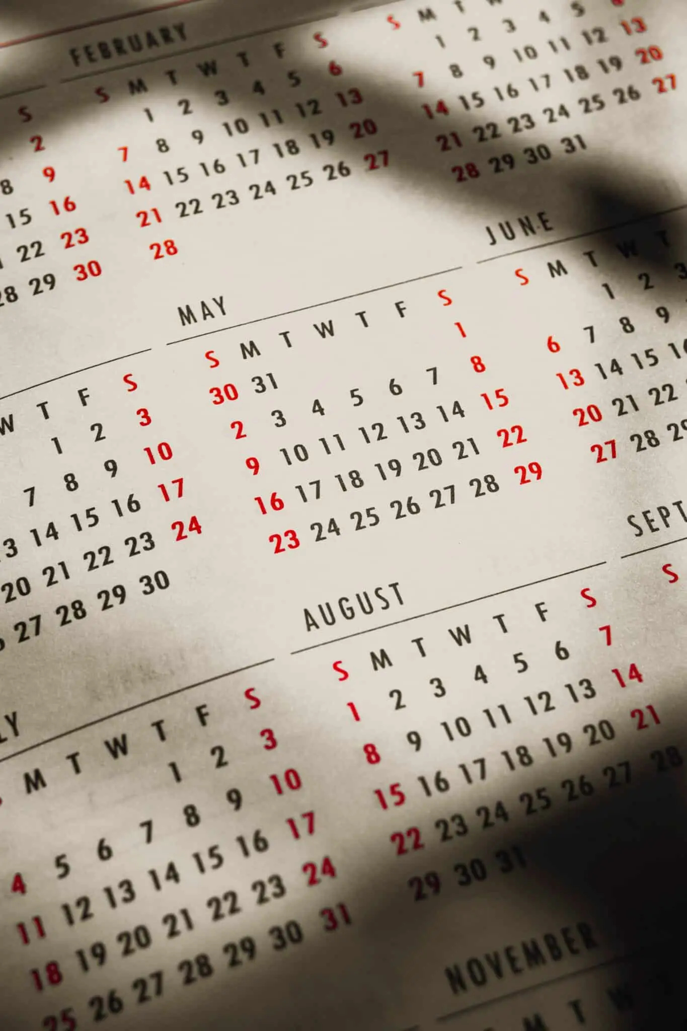 Too many bank holidays? Why HR may need to check annual leave entitlements for the 2026-2027 holiday year